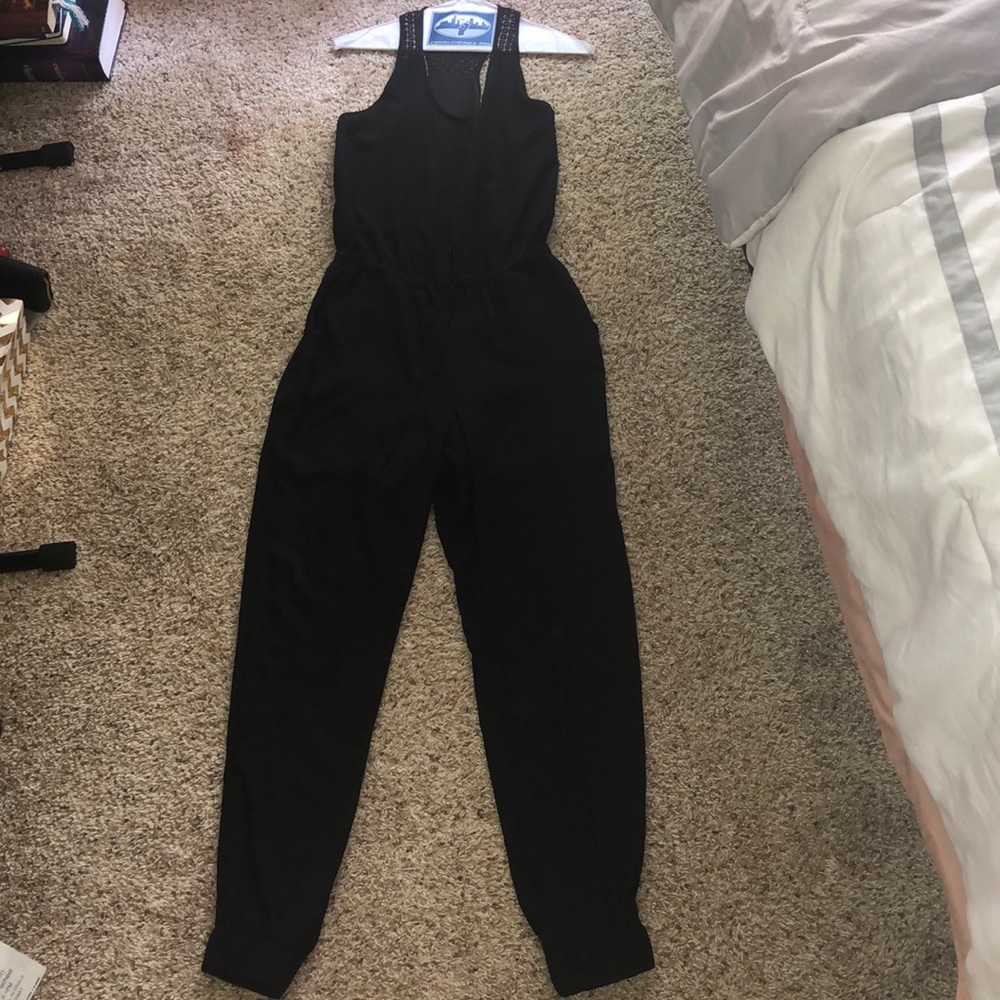 Black Pansuit